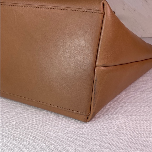 Madewell Leather Tote - Picture 7 of 15